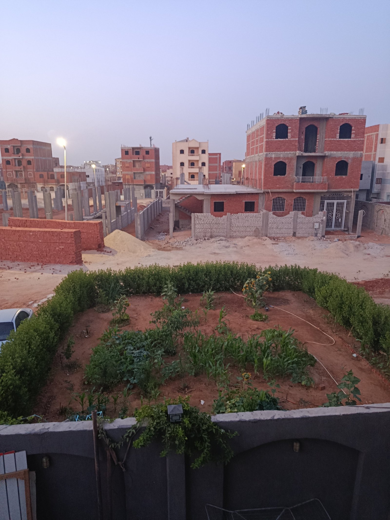منزل للبيع بالحي 29